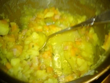Kartoffel-Möhren-Eintopf - Rezept - Bild Nr. 2