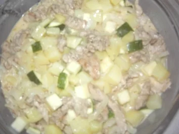 Rezept: Gyros-Kartoffel-Auflauf Bild Nr. 3 Gyros-Kartoffel-Auflauf - Rezept - Bild Nr. 3