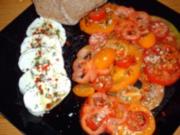 Tomatensalat mit Büffelmozzarella - Rezept