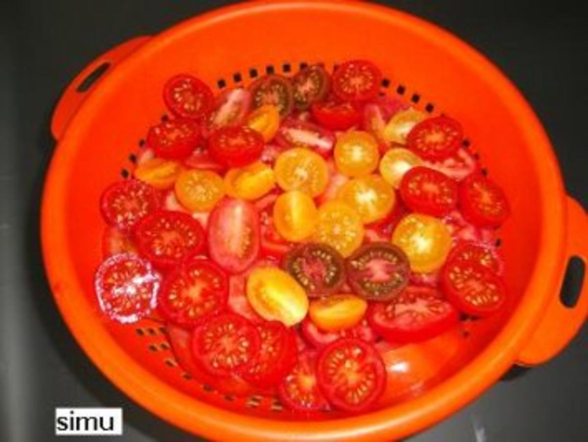 Tomatensalat mit Büffelmozzarella - Rezept - Bild Nr. 3