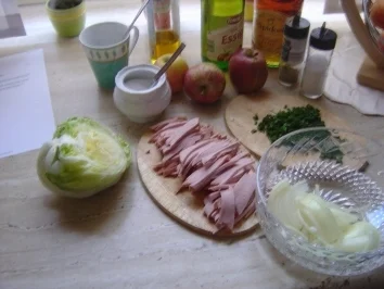 Apfel-Wurstsalat mit Calvados - Rezept - Bild Nr. 3