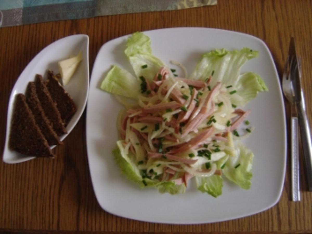 Bilder für Apfel-Wurstsalat mit Calvados - Rezept