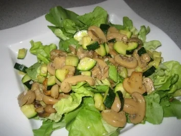 Salat mit gebratenem Gemüse - Rezept - Bild Nr. 2