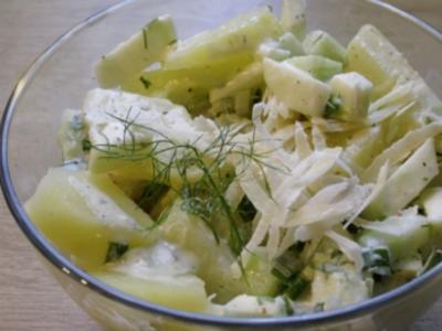 Rezept: Kartoffelsalat mit Gurken und Äpfeln Kartoffelsalat mit Gurken und Äpfeln - Rezept
