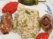 Cevapcici am Spies mit Gemüse und Paella à la Moni (Monica Ivancan) - Rezept