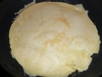 Vanillepfannkuchen a la Nadine mit Zucker und Zimt - Rezept - Bild Nr. 2