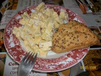 Ananas- Käse Salat - Rezept