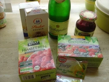 Rezept: Beeren-Blitz-Sorbet Bild Nr. 2 Beeren-Blitz-Sorbet - Rezept - Bild Nr. 2