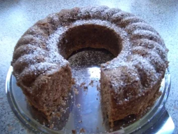 Rezept: Zuccini-Walnuss-Kranz Zuccini-Walnuss-Kranz - Rezept