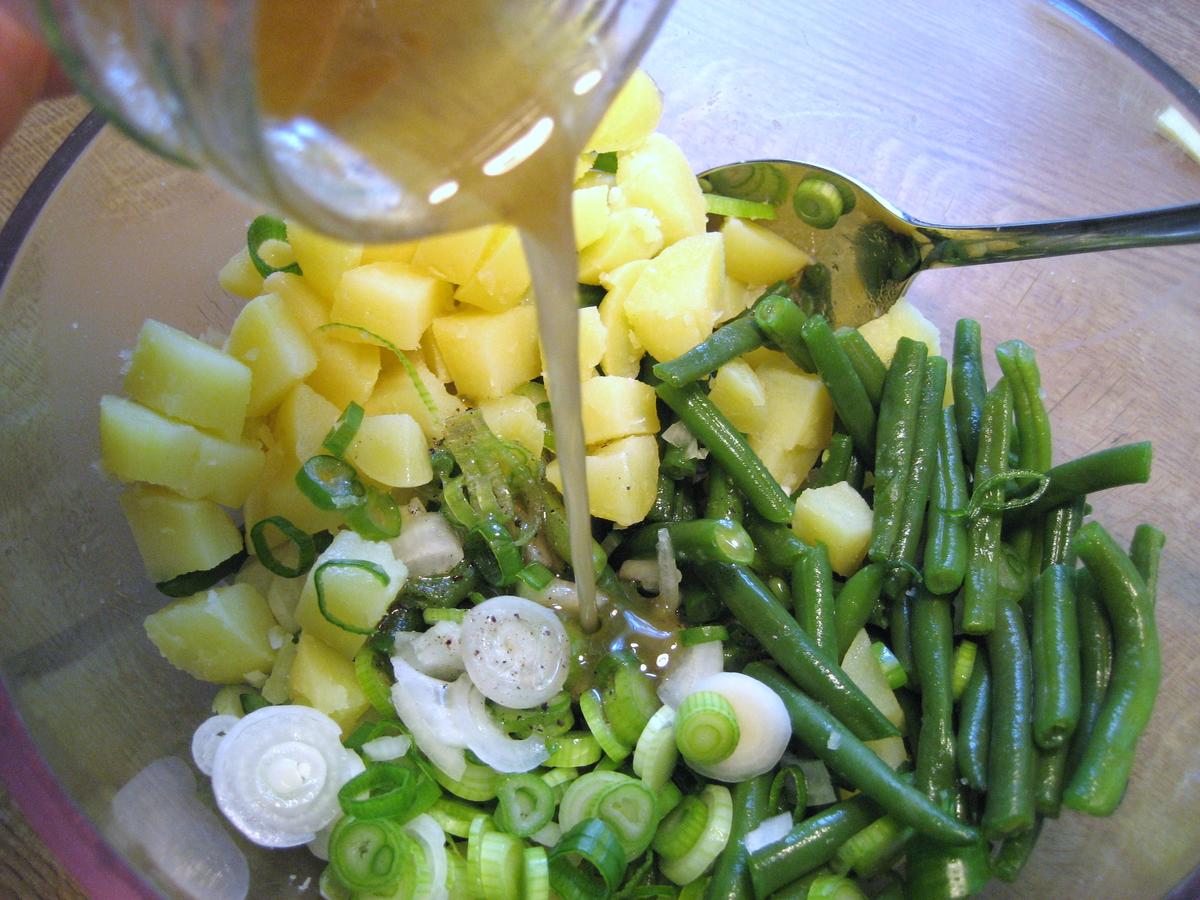 Matjes-Salat mit grünen Bohnen und Speck - Rezept - Bild Nr. 8371