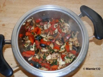 Rezept: gefüllte Zucchini überbacken Bild Nr. 4 gefüllte Zucchini überbacken - Rezept - Bild Nr. 4