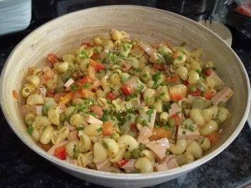 Curry-Nudelsalat - Rezept