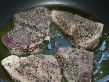 Thunfischsteak mit Melonen - Salsa - Rezept - Bild Nr. 6