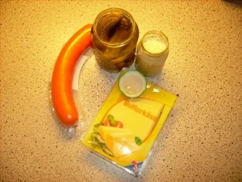 Rezept: Wurstsalat mit Butterkäse Bild Nr. 2 Wurstsalat mit Butterkäse - Rezept - Bild Nr. 2