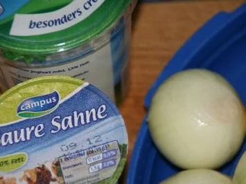 Rezept: Fisch: eingelegte Sahneheringe Bild Nr. 8 Fisch: eingelegte Sahneheringe - Rezept - Bild Nr. 8