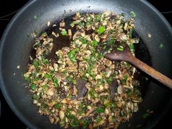 Hähnchen mit Pilzfüllung niedrigtemperaturgegart - Rezept - Bild Nr. 3