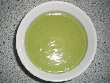 Rezept: Spinat-Pecannuss-Pesto Bild Nr. 3 Spinat-Pecannuss-Pesto - Rezept - Bild Nr. 3