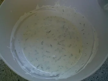 Rezept: Gurkensalat, wie meine Oma ihn gemacht hat Bild Nr. 3 Gurkensalat, wie meine Oma ihn gemacht hat - Rezept - Bild Nr. 3