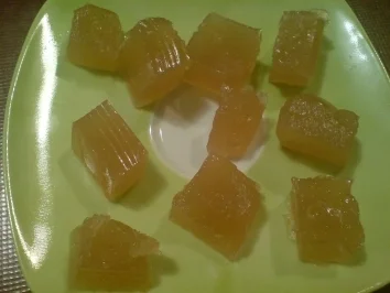 Rezept: Wackel-Amaretto Bild Nr. 2 Wackel-Amaretto - Rezept - Bild Nr. 2