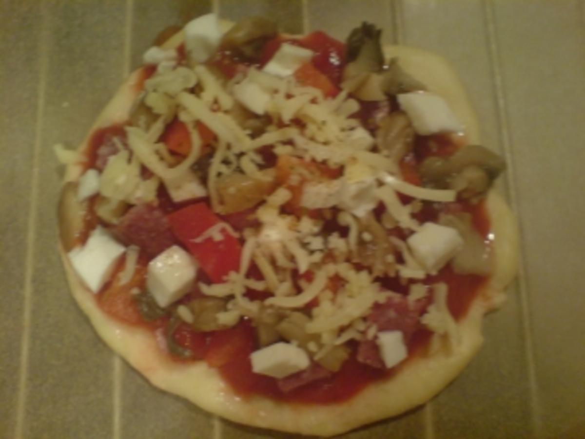 Mini-Pizza - Rezept - Bild Nr. 5
