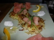 Norwegischer Raücherlachs mit Röstis und Sahnemeerrettich - Rezept