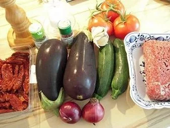 Rezept: Auberginen-Hackpfanne Bild Nr. 2 Auberginen-Hackpfanne - Rezept - Bild Nr. 2