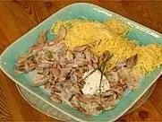 Rahmgeschnetzeltes vom Schweinefilet mit Bandnudeln und Rucola-Salat - Rezept