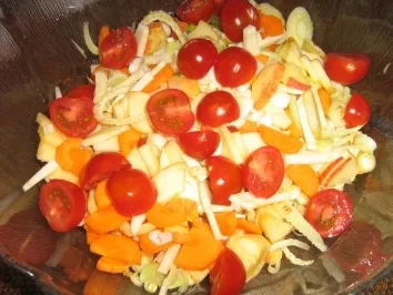 Kunterbunter Apfel-Fenchelsalat - Rezept - Bild Nr. 5