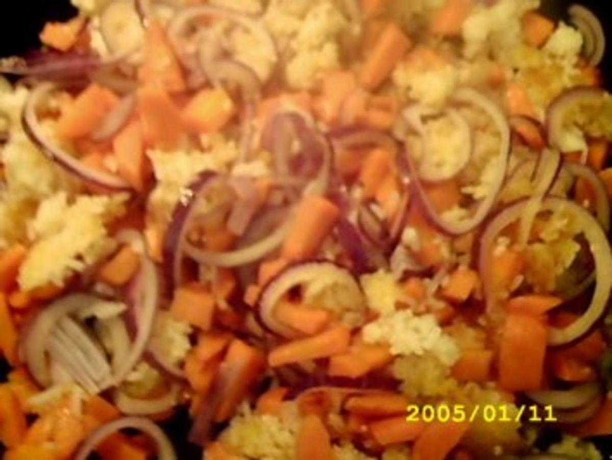 Knusperreispfanne mit Ingwer-Buttermilchsoße - Rezept - Bild Nr. 5