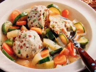 Rezept: Gemüse mit Quarkklößen Gemüse mit Quarkklößen - Rezept