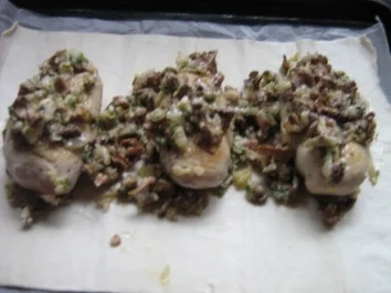 Hähnchenbrust mit Pfifferlingen in Blätterteig - Rezept - Bild Nr. 11