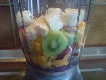 Rezept: Eis "Nektarine-Kiwi-Banane" Bild Nr. 2 Eis "Nektarine-Kiwi-Banane" - Rezept - Bild Nr. 2