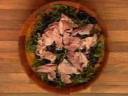 Rucola-Salat mit Blaubeeren und Kochschinken - Rezept
