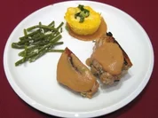 An american trilogy - Stuffed peanut pork with beans and rocking polenta - Rezept