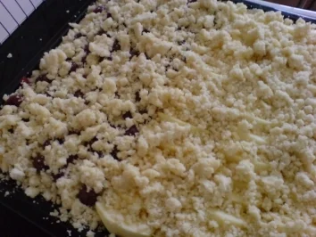 Sauerkirsch-Apfel-Kuchen mit Streusel - Rezept - Bild Nr. 13