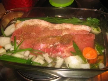 Fleisch: Schulterscheibe an grüner Bier-Knoblauchsosse - Rezept - Bild Nr. 2