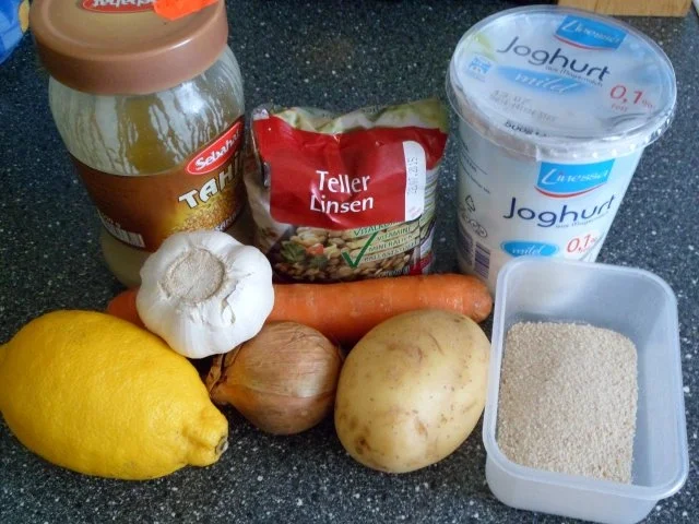 Rezept: Linsenfrikadellen in Joghurt und Minze Bild Nr. 2 Linsenfrikadellen in Joghurt und Minze - Rezept - Bild Nr. 2
