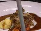 Schweinefilet mit Nusskruste an Seidenklößchen - Rezept