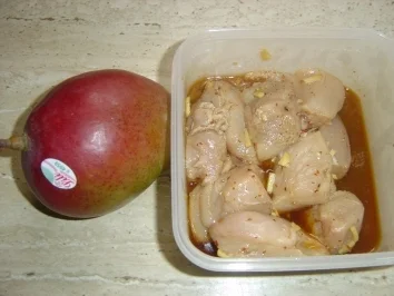 Rezept: Hähnchensnack mit Mango Bild Nr. 3 Hähnchensnack mit Mango - Rezept - Bild Nr. 3