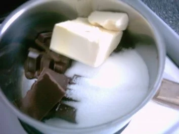 Rezept: Schokokuchen ohne Backen Bild Nr. 4 Schokokuchen ohne Backen - Rezept - Bild Nr. 4