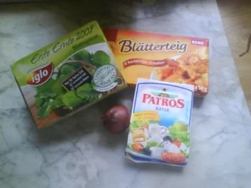 Allerleckerste Blätterteigtaschen mit Spinat und Feta - Rezept - Bild Nr. 2