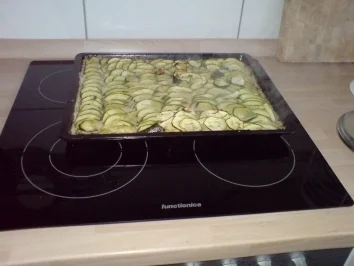 Zucchini- Hack - Schnitten - Rezept