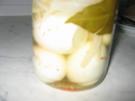 Würzeier mit scharfer Soße - Rezept