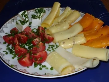 Käse-Brotzeitteller für laue Sommerabende - Rezept