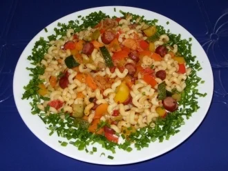 Rezept: Leichte Gemüse-Nudel-Pfanne Leichte Gemüse-Nudel-Pfanne - Rezept