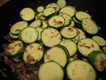 Zucchini-Tomaten-Pfanne - Rezept - Bild Nr. 5