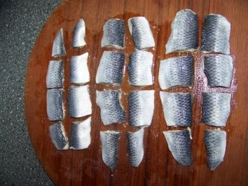 Rezept: Fisch - Marinierte Heringshappen... Bild Nr. 2 Fisch - Marinierte Heringshappen... - Rezept - Bild Nr. 2