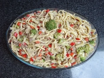 Nudel-Hackfleisch-Auflauf - Rezept