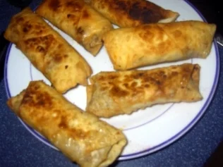 Gefüllte Teigtaschen "Pikant" - Rezept