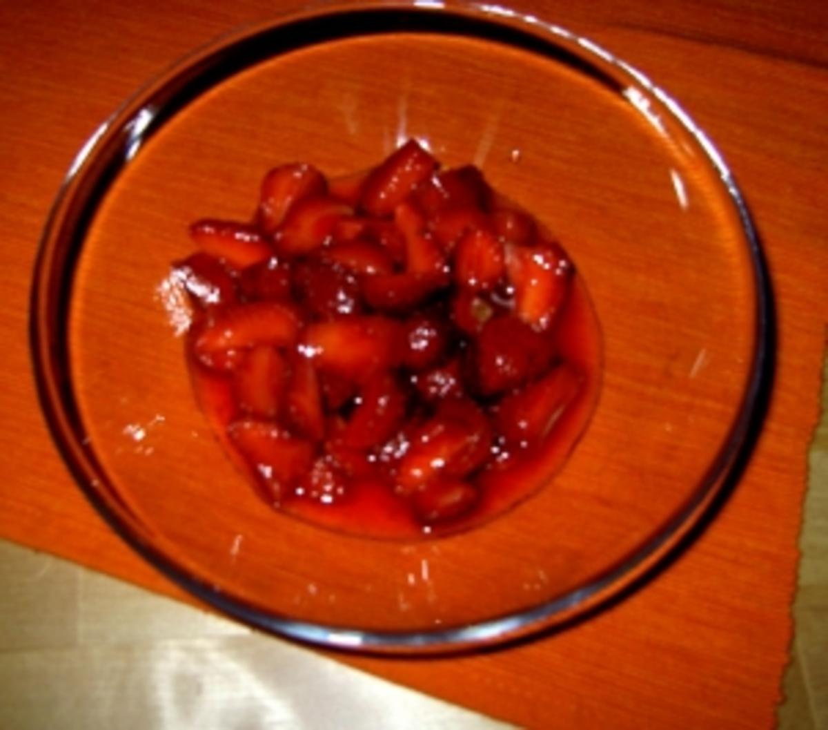 Erdbeeren mit Zabaione - Rezept - Bild Nr. 5